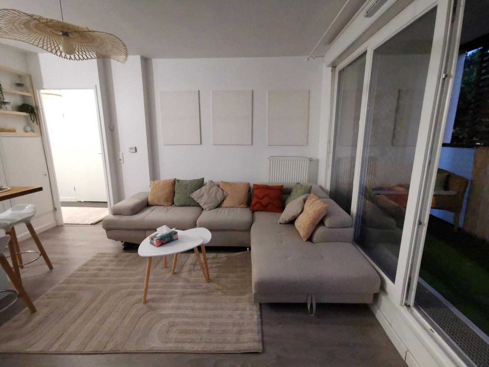 Le Cocon De Bondy Lägenhet Exteriör bild
